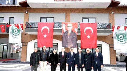 Açılışlar CHP'li ve AK Parti'li başkanlardan