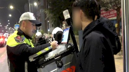 Antalya'da ehliyet yetersizliği gerekçesiyle ceza yiyen üniversite öğrencisi sitem etti