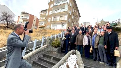 Başkan Özdemir: "Gazeteciler en özel günlerinde bile mesleklerini bırakamıyor"