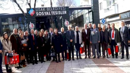 Başkan Yalım; "Gazetecilerle şeffaf ve yapıcı bir iletişim içinde olmaya devam edeceğiz"