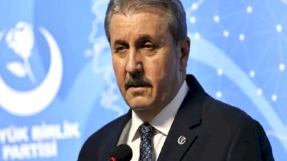 Bayrağımıza yapılan saldırıya ateş püskürdü, talimat verdi