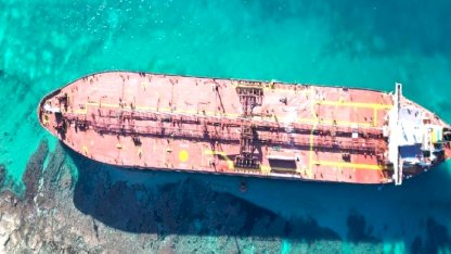 Çanakkale'de karaya oturan tanker 12 gün sonra kurtarıldı