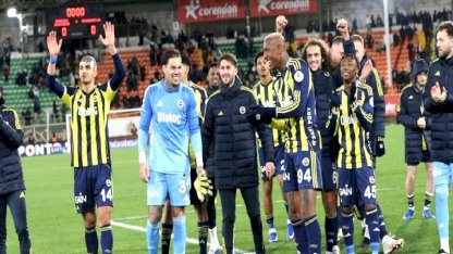 Fenerbahçe hava şartlarından dolayı Alanya'da kaldı