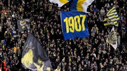 Fenerbahçe'yi taraftarları yalnız bırakmadı