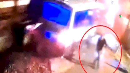 Kırıkkale'de hemzemin geçitte mahsur kalan dolmuşa tren çarptı