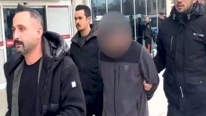 Konya'da çeşitli suçlardan aranan şahsın kadın kıyafetleriyle saklandığı ortaya çıktı