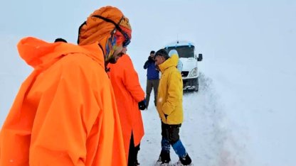 Mahsur Kalan Dağcılar Kurtarıldı