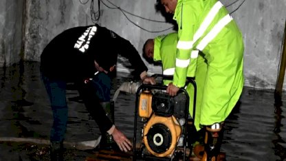 Manisa’da sağanak yağışta ekipler tüm gücüyle sahada