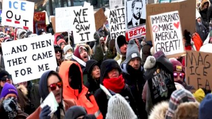 Minneapolis'te Pretti için Gösteriler