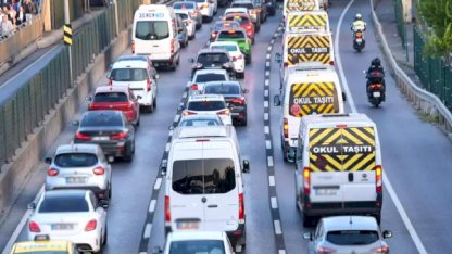 Motorine gece yarısı 1 lira 8 kuruş zam geldi