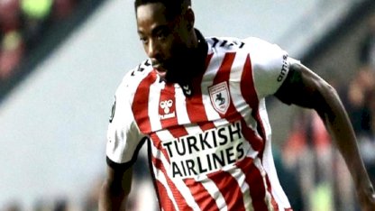 Samsunspor, Fenerbahçe'ye transfer olan Musaba'nın sözleşmesini feshetti