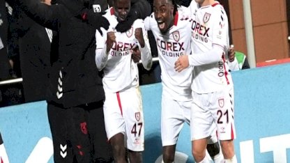 Samsunspor'dan Kasımpaşa'ya son dakika darbesi