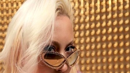 Şarkıcı Ece Seçkin Finlandiya'ya gitti