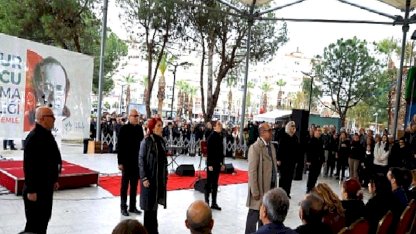 Uğur Mumcu Karabağlar 'da Özlem, Saygı ve Aydınlık Kararlılığıyla Anıldı