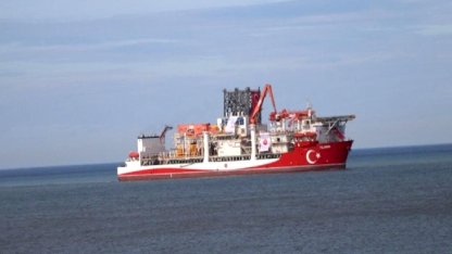 Ultra derin deniz sondaj gemisi 'Yıldırım' Filyos Limanı'nda