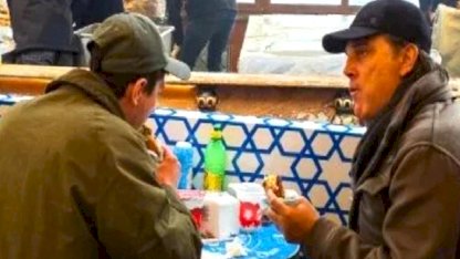 Vincenzo Montella'nın balık ekmek keyfi