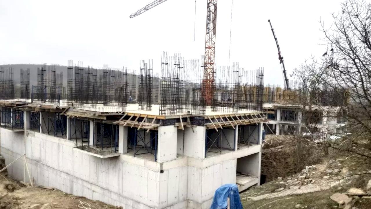 TOKİ, Asarcık'ta Konut İnşaatlarına Devam Ediyor