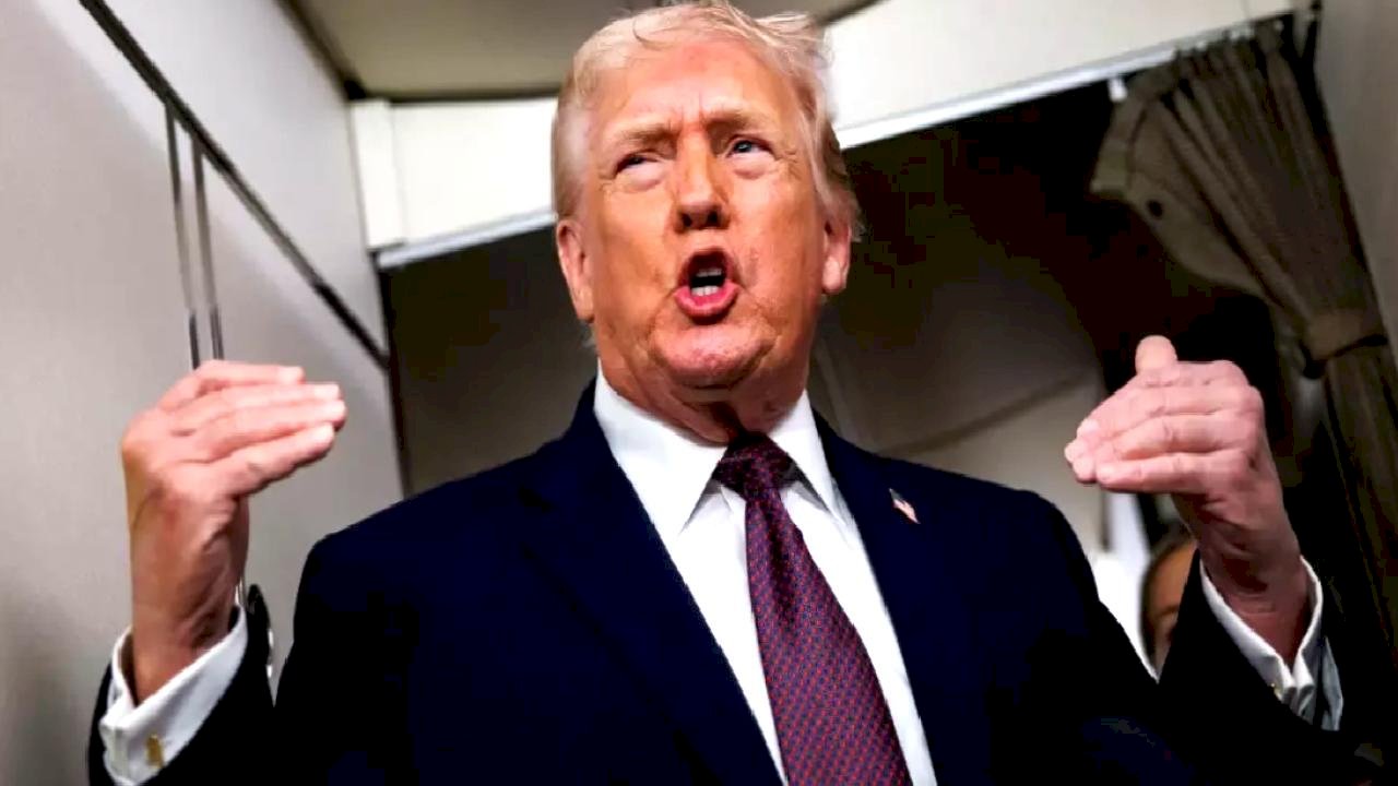 Trump'tan İran'a %25 Gümrük Vergisi