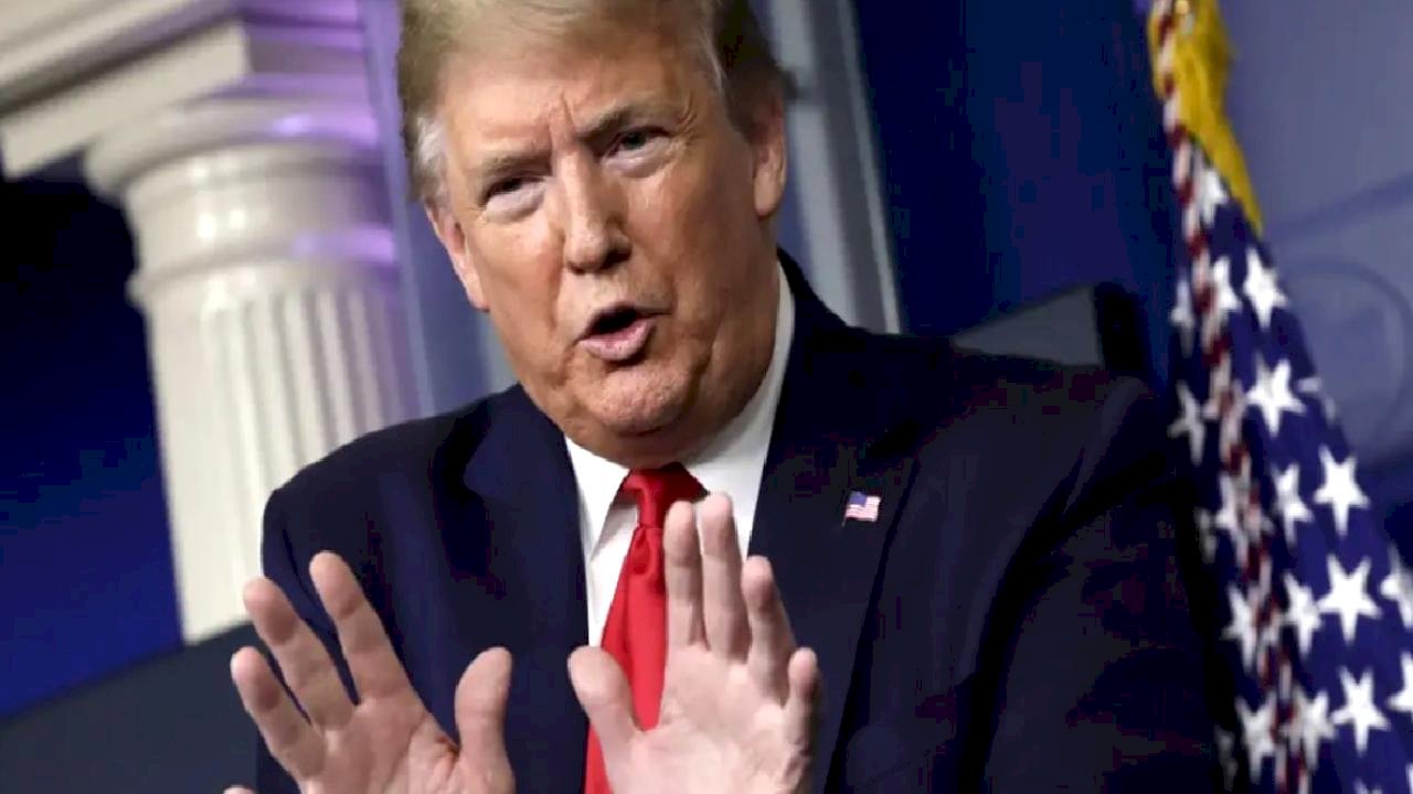 Trump'tan ''Suriye'de Kürtleri korumaya devam edecek misiniz?'' sorusuna yanıt