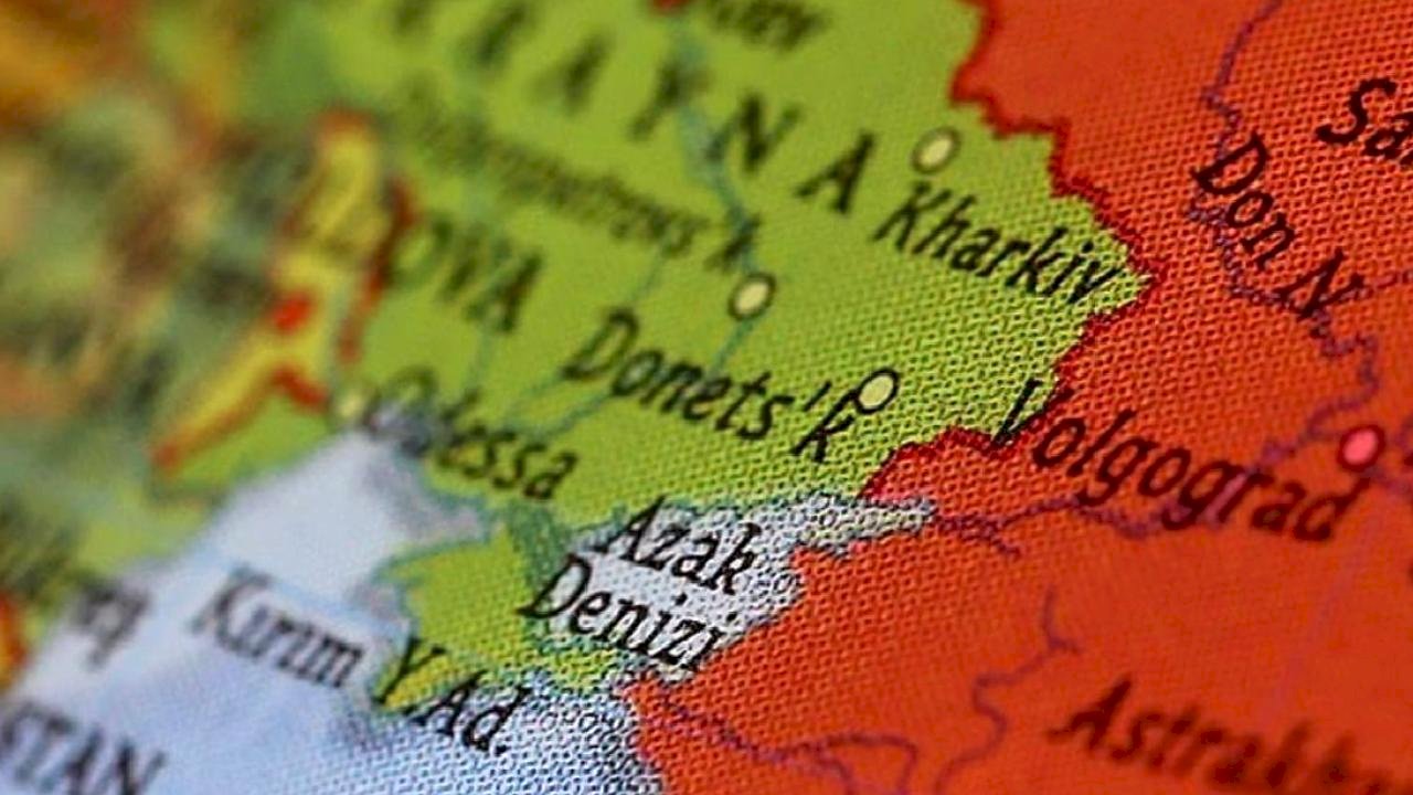 Ukrayna: Rusya sivil gemilere saldırı düzenledi