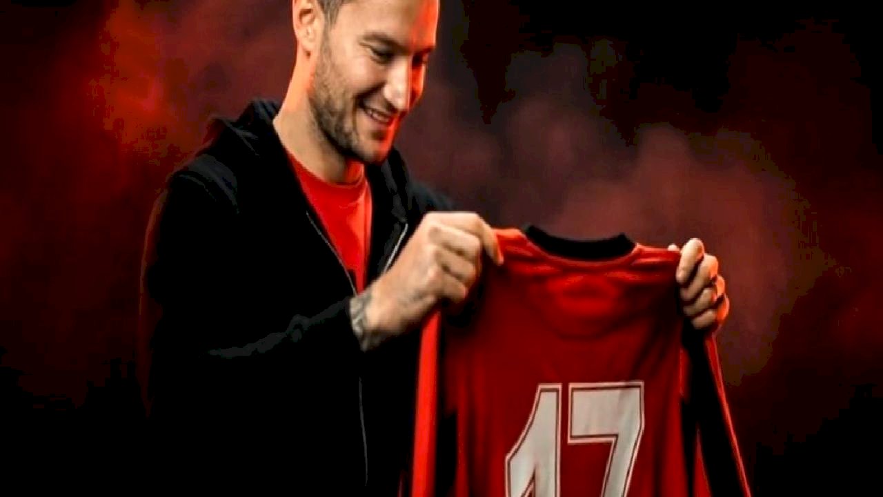 Vanspor FK, Oğulcan Çağlayan'ı transfer etti