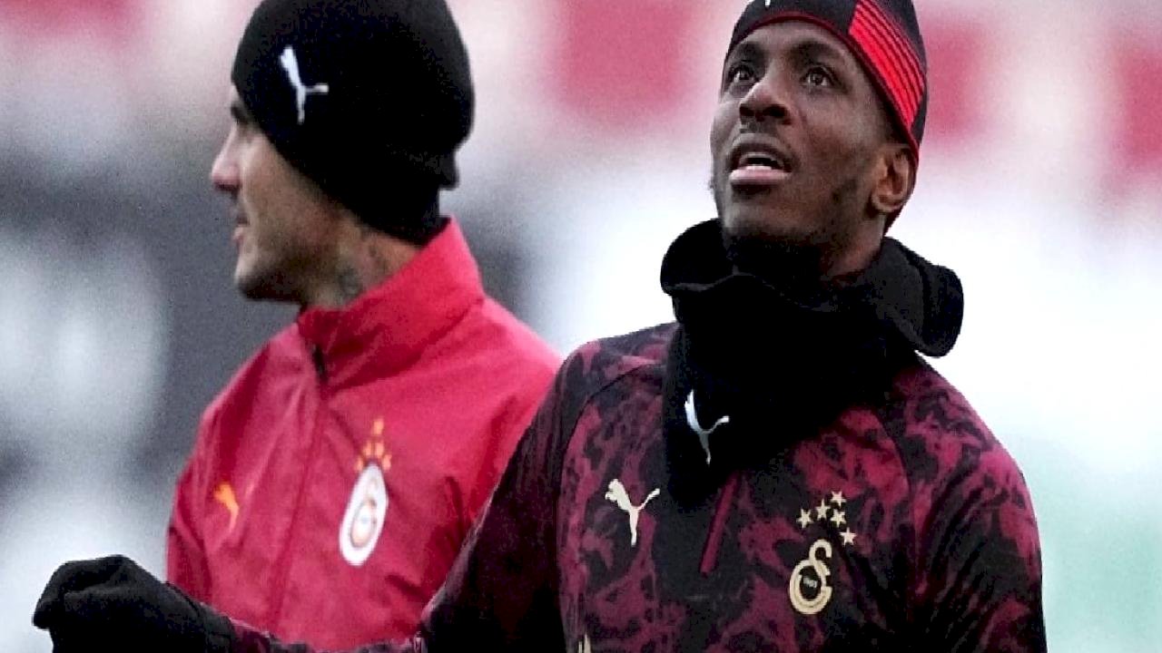 Victor Osimhen, Galatasaray'a geri döndü!