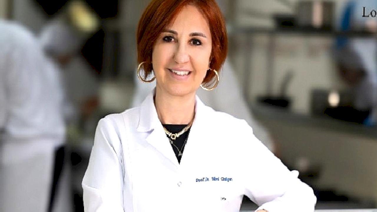 Yediğimiz Her Şeyi Yeniden Düşündürecek Kitap: Gıda Bilmeceleri 2