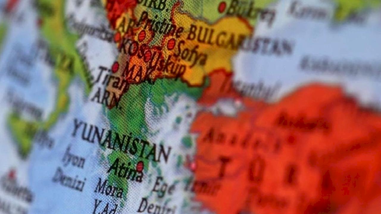 Yunan muhalif lider: Türkiye, Yunanistan'ı parsel parsel işgal ediyor