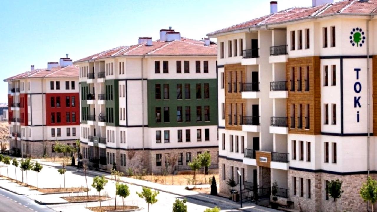 500 bin sosyal konut projesinde kura heyecanı sürüyor