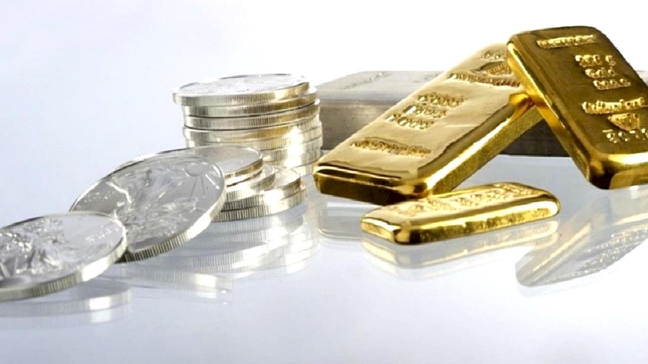 ABD'nin ılımlı enflasyon verileri altın fiyatlarını düşürdü