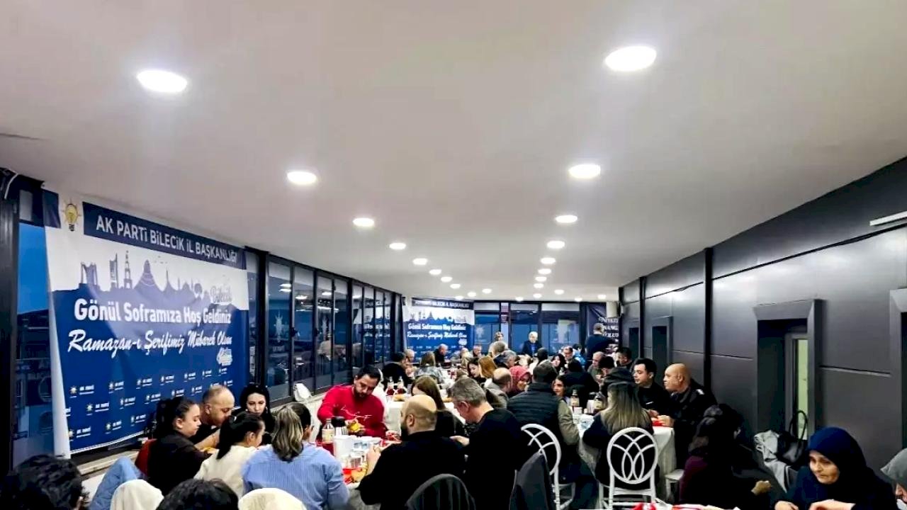 AK Parti Bilecik'te Dayanışma Buluşması