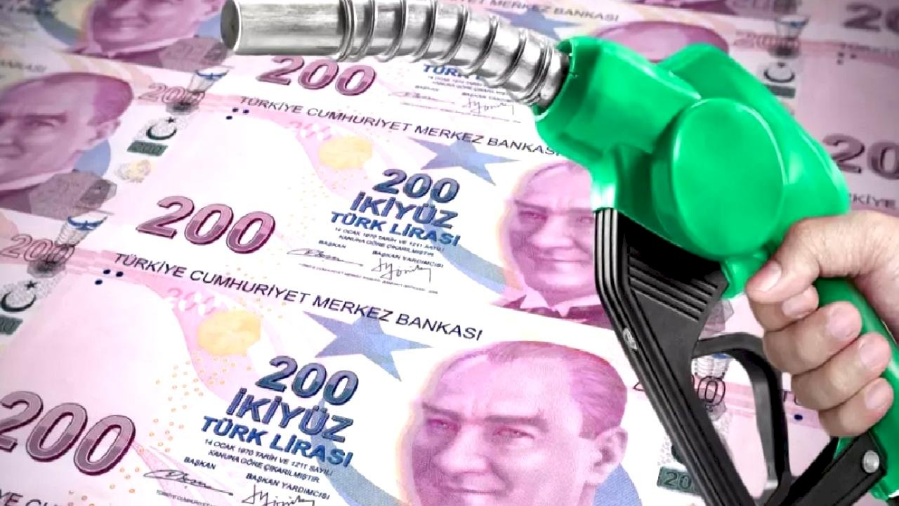 Akaryakıt zammı pompaya yansıdı, motorinde tarihi eşik aşıldı