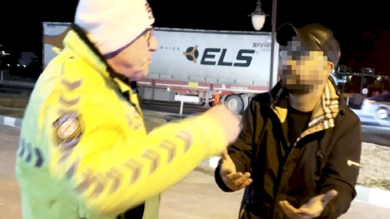 Aksaray'da alkollü sürücü dur ihtarına uymadı, gazetecileri tehdit etti