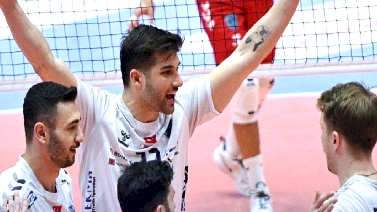 Altekma, İstanbul Büyükşehir Belediyespor'u mağlup etti