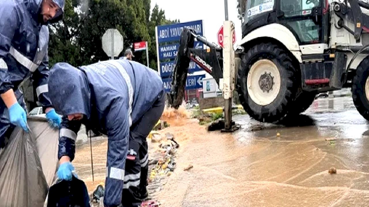 Antalya Büyükşehir ekipleri şiddetli yağışa karşı teyakkuz halinde