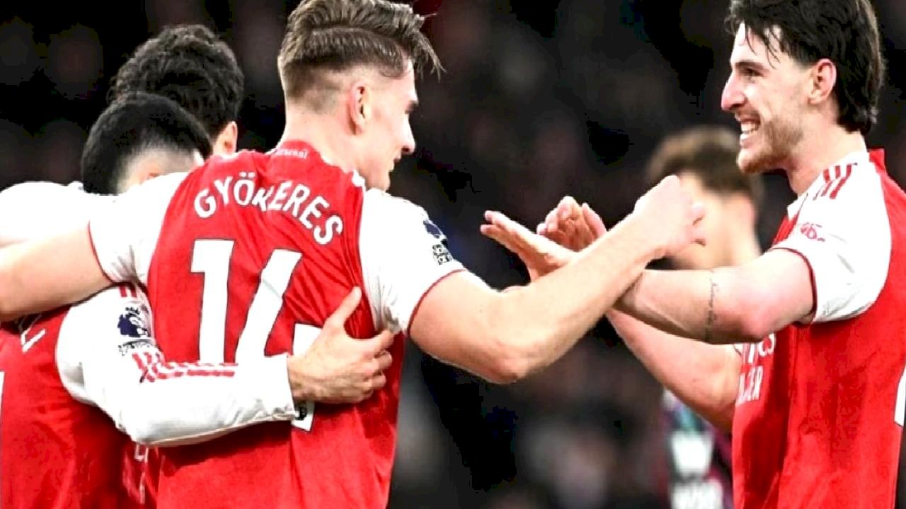 Arsenal evinde Sunderland'i yendi