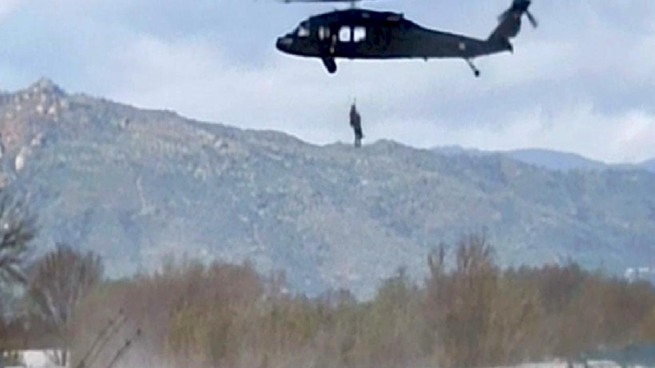 Aydın'da taşkın nedeniyle bir haftadır olan adam kurtarıldı