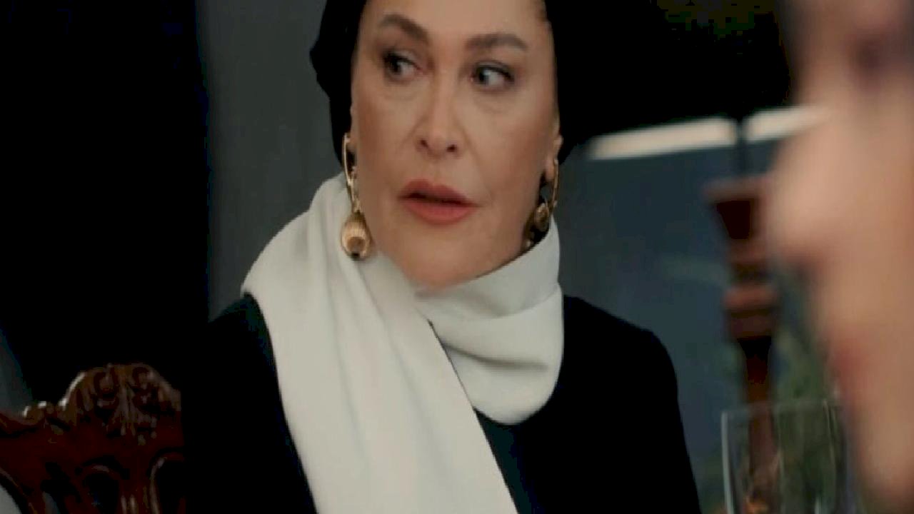 Aynı Yağmur Altında 2. bölüm ön izlemesi geldi: İşte herkesin konuştuğu o sahne