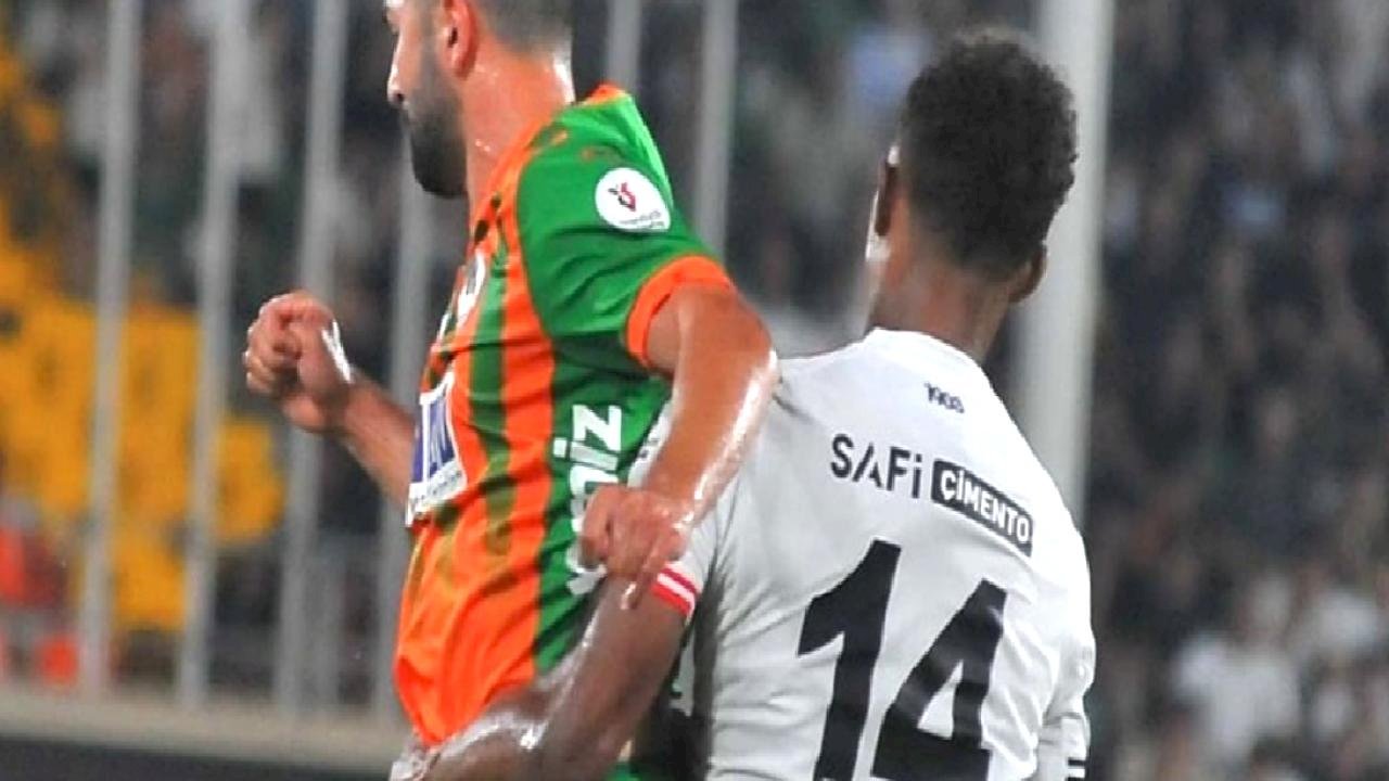 Beşiktaş - Alanyaspor maçının muhtemel 11'leri