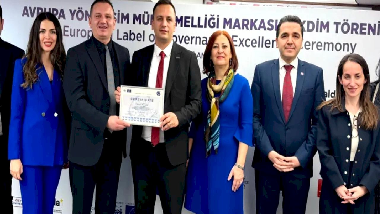 Bornova’ya Avrupa’dan demokrasi ve yönetişim tescili