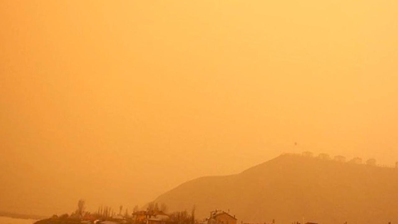 Bu gece Libya'dan Türkiye'ye çöl tozu geliyor