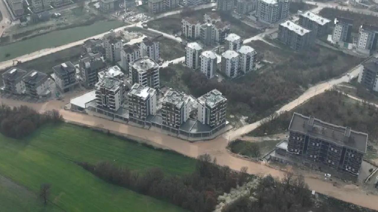 Bursa Büyükşehir'den kent genelinde ulaşım sorunları mesaisine devam