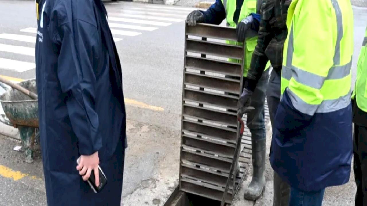 Büyükşehir ve MASKİ Ekipleri Bin Personel ile Sahada