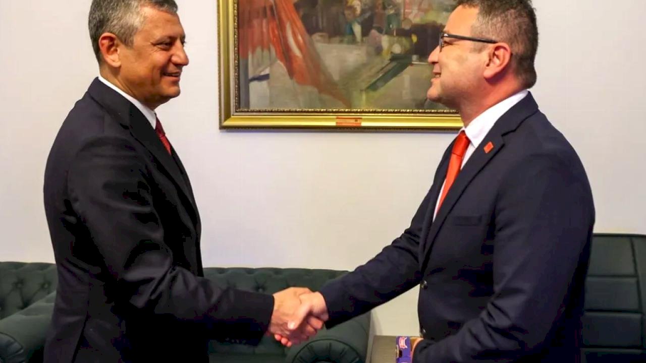 CHP Genel Başkanı Özgür Özel’e Kumluca raporu... Afetlerin vurduğu üretime acil destek çağrısı