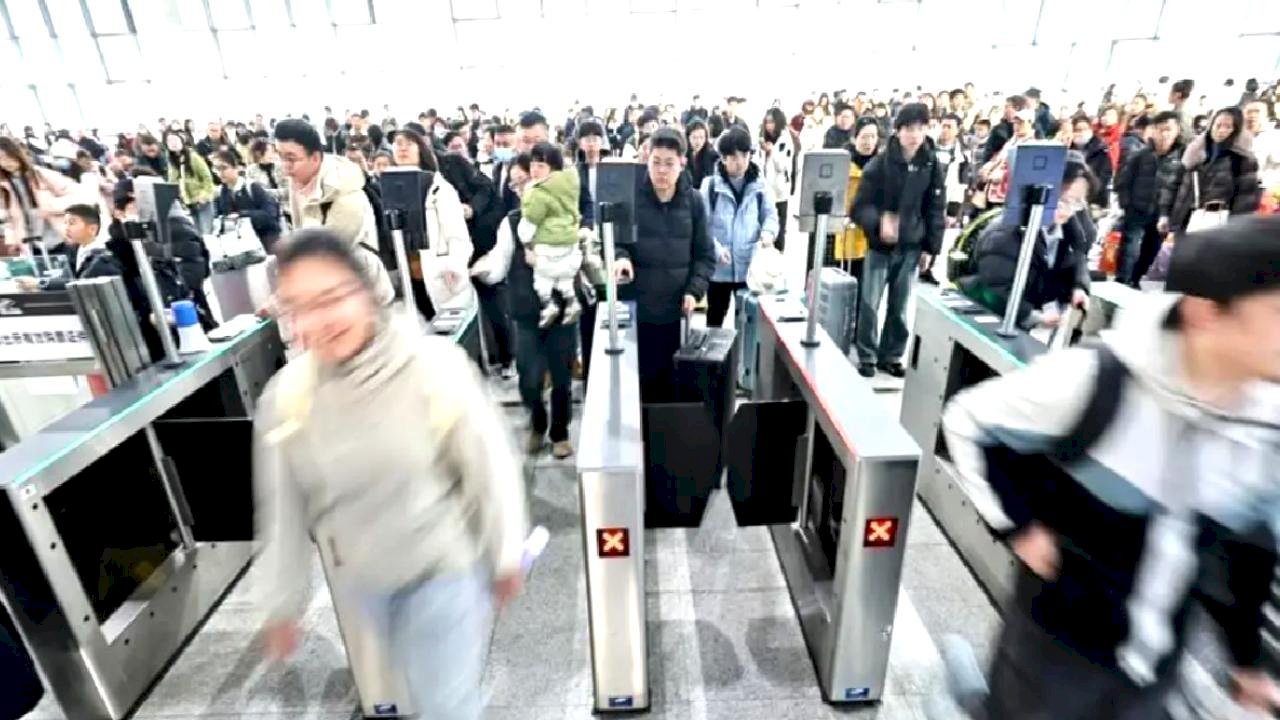 Çin'de Seyahat Yoğunluğu Zirveye Ulaştı