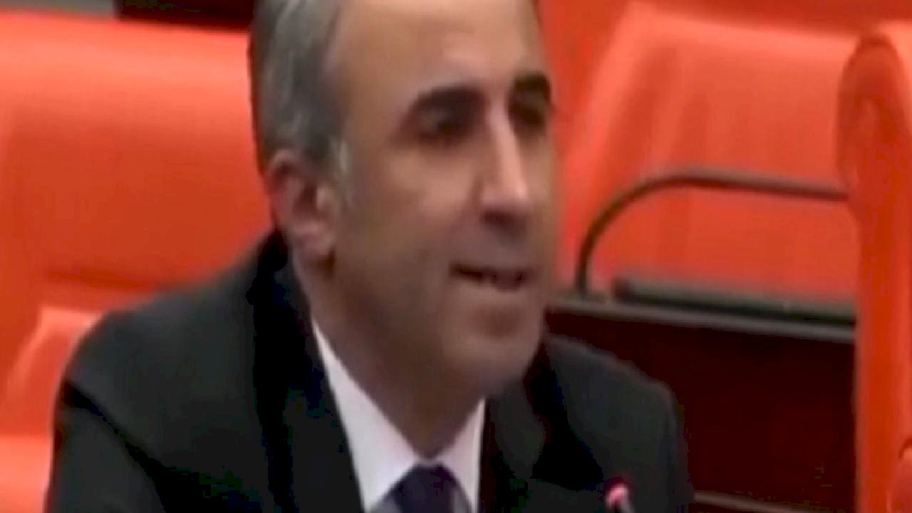 DEM Parti Milletvekili Celal Fırat, okullardaki Ramazan genelgesini eleştirdi