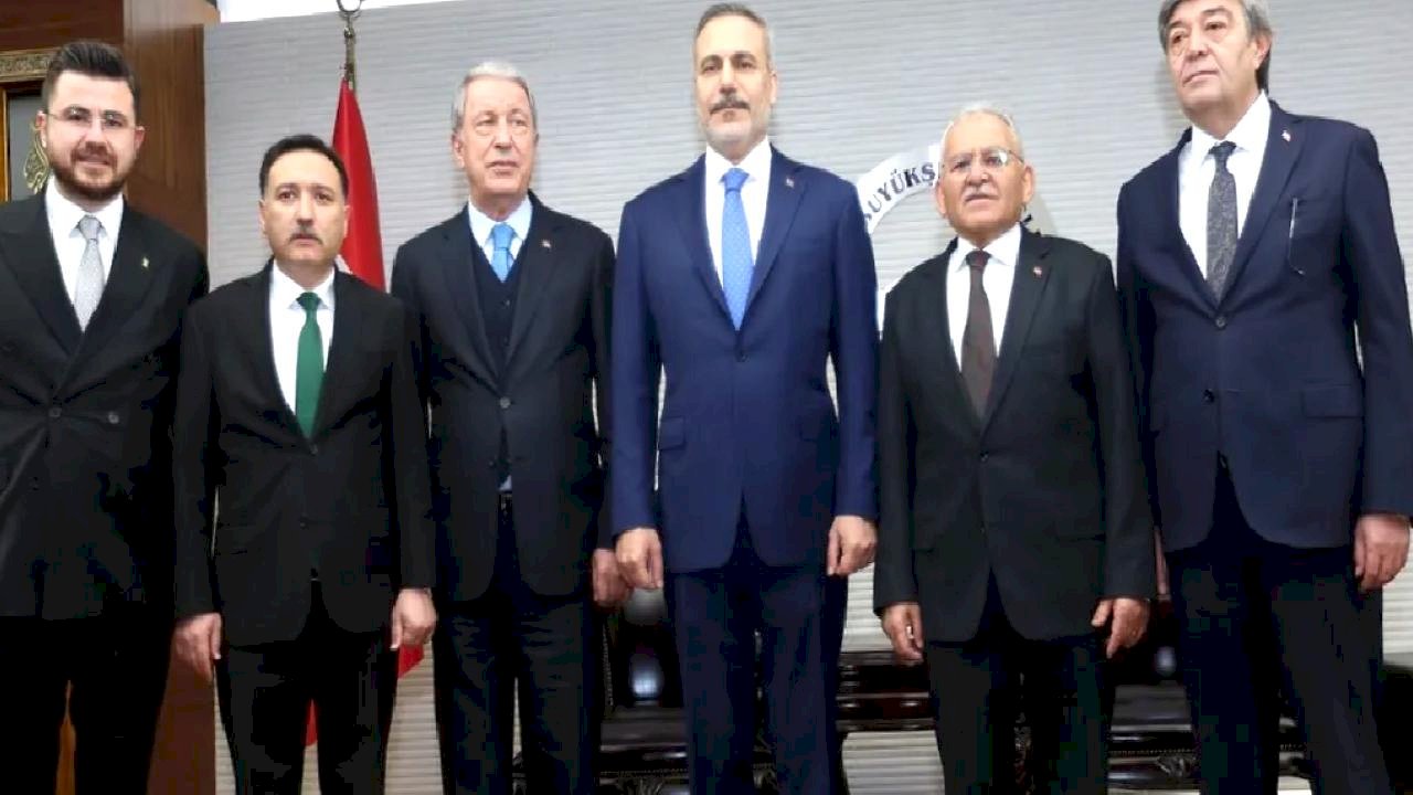 Dışişleri Bakanı Hakan Fidan'dan Kayseri çıkarması