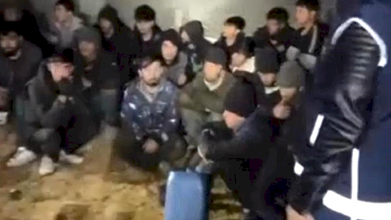 Diyarbakır merkezli göçmen kaçakçılığı operasyonu