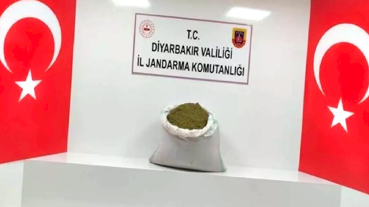 Diyarbakır'da Uyuşturucu Operasyonu: 38 Kilo Esrar Ele Geçirildi
