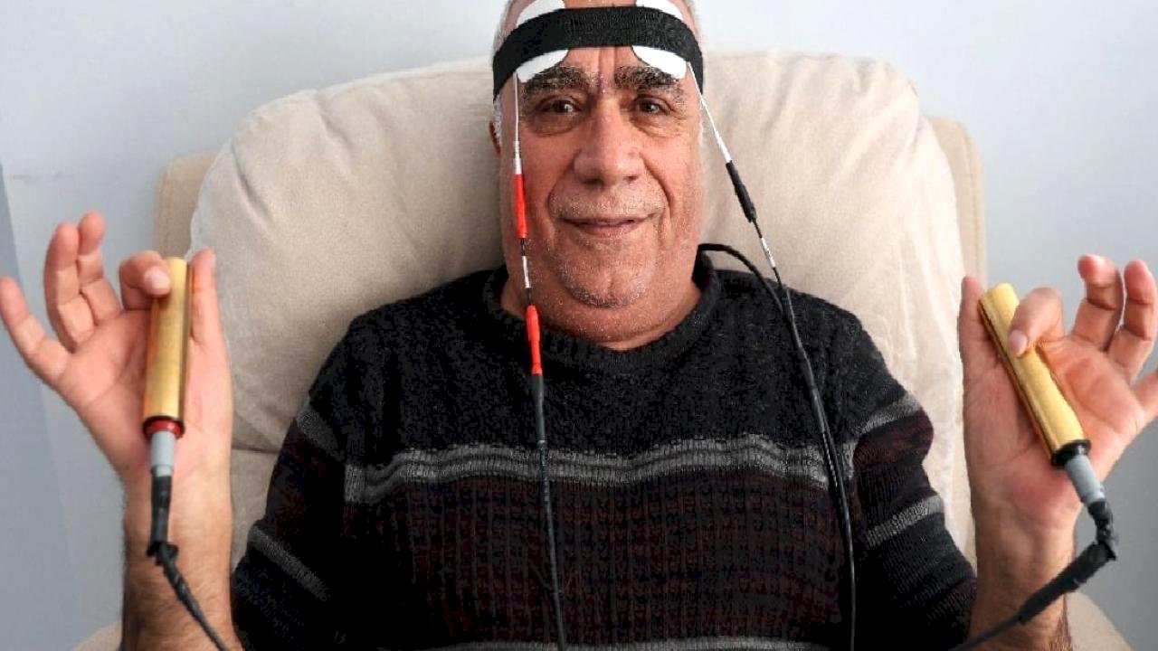 Elazığ'da yarım asır içtiği sigarayı bıraktı